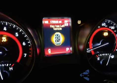 2017 Dodge Journey Crossroad Plus z USA, uszkodzony, nr VIN 3C4PDCGG6HT511556